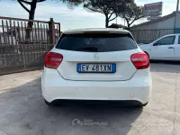 Usata Mercedes A180 110 CV (80 kW) 2013 Bianco Utilitaria