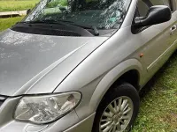 Usata Chrysler Voyager 150 CV (110 kW) 2005 Grigio Monovolume
