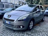 Usata Peugeot 5008 Business-Line 113 CV (83 kW) 2011 Grigio Monovolume