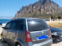 Usata Fiat Idea 69 CV (50 kW) 2006 Grigio Monovolume