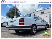 Käytetty Lancia Thema 147 HP (108 kW) 1990 Valkoinen Sedan