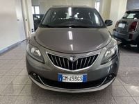 Usata Lancia Ypsilon Silver 69 CV (50 kW) 2022 Grigio scuro Utilitaria