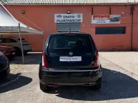 Usata Lancia Musa 70 CV (51 kW) 2008 Viola Monovolume