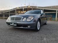 Usata Mercedes E280 Avantgarde 177 CV (130 kW) 2005 Grigio Station wagon