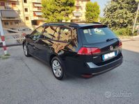Usata VW Golf VII Highline 110 CV (80 kW) 2016 Nero Station wagon