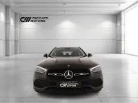 Usata Mercedes C220 200 CV (147 kW) 2022 Nero Station wagon