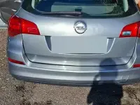 Usata Opel Astra 110 CV (80 kW) 2011 Grigio Station wagon