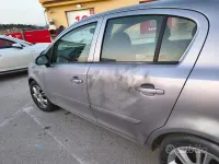 Usata Opel Corsa 75 CV (55 kW) 2007 Grigio Utilitaria