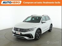 Usata VW Tiguan R-line 149 CV (109 kW) 2021 Bianco SUV
