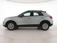 Usata VW T-Roc Life 150 CV (110 kW) 2024 Pyrit silver metallizzato nero SUV