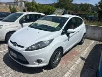 Usata Ford Fiesta 82 CV (60 kW) 2010 Bianco Berlina