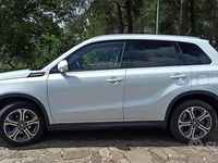 Usata Suzuki Vitara 120 CV (88 kW) 2018 Bianco SUV