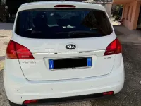 Usata Kia Venga Active 90 CV (66 kW) 2017 Bianco Utilitaria