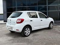 Usata Dacia Sandero Ambiance 75 CV (55 kW) 2014 Bianco Utilitaria