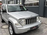 Usata Jeep Cherokee 177 CV (130 kW) 2008 Grigio SUV