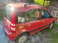 Usata Fiat Panda 4x4 60 CV (44 kW) 2006 Rosso Utilitaria
