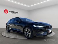 Usata Volvo V60 197 CV (144 kW) 2023 Nero Station wagon