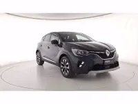Usata Renault Captur Techno 140 CV (102 kW) 2023 Blu scuro SUV