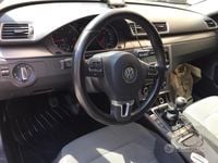 Usata VW Passat 105 CV (77 kW) 2013 Blu Station wagon