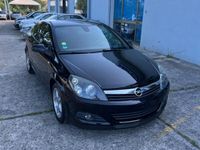 Usata Opel Astra 200 CV (147 kW) 2005 Nero Coupé
