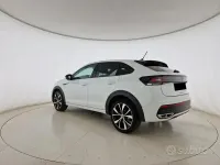 Usata VW Taigo R-line 150 CV (110 kW) 2023 Pure white SUV