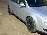 Usata VW Passat 140 CV (102 kW) 2009 Grigio Station wagon