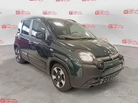 Nuova Fiat Panda Cross 70 CV (51 kW) 2026 Verde Utilitaria