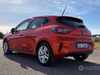 Usata Renault Clio V 101 CV (74 kW) 2024 Berlina