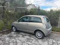 Usata Lancia Ypsilon 69 CV (50 kW) 2011 Grigio Utilitaria