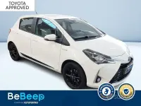 Usata Toyota Yaris Hybrid Active 100 CV (73 kW) 2019 Bianco pastello Berlina