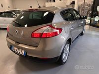 Usata Renault Mégane Dynamique 110 CV (80 kW) 2010 Grigio Berlina