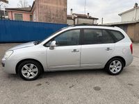 Usata Kia Carens EX 140 CV (102 kW) 2009 Grigio Monovolume