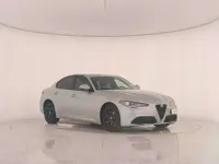 Usata Alfa Romeo Giulia Executive 190 CV (139 kW) 2021 Argento alfa met Berlina