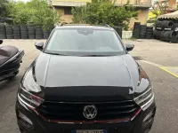 Usata VW T-Roc Style 116 CV (85 kW) 2018 Grigio SUV