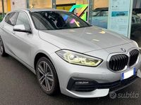 Usata BMW 116 Sport Line 116 CV (85 kW) 2021 Argento Utilitaria