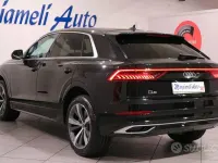Usata Audi Q8 286 CV (210 kW) 2022 Nero SUV