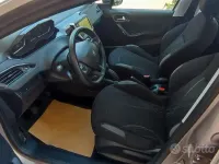 Usata Peugeot 208 68 CV (50 kW) 2013 Grigio Utilitaria