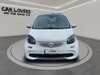 Usata Smart ForFour Proxy 71 CV (52 kW) 2025 369 bianco ghiaccio Utilitaria
