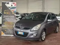 Usata Hyundai i20 Edition 78 CV (57 kW) 2012 Grigio Utilitaria
