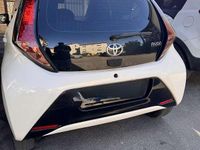 Usata Toyota Aygo X-Black 69 CV (50 kW) 2017 Utilitaria