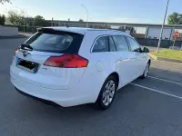 Usata Opel Insignia Cosmo 131 CV (96 kW) 2009 Station wagon