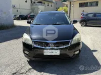 Usata Kia Ceed GT EX 115 CV (84 kW) 2010 Nero Station wagon