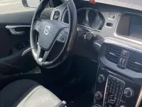 Gebraucht Volvo V40 120 PS (88 kW) 2018 Schwarz Limousine