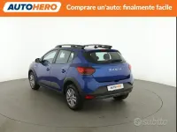 Usata Dacia Sandero Expression 91 CV (66 kW) 2023 Blu Berlina