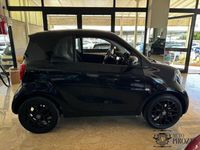 Usata Smart ForTwo Coupé 69 CV (50 kW) 2017 Nero Utilitaria