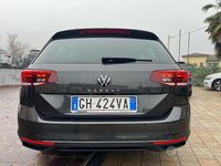 Usata VW Passat Business 150 CV (110 kW) 2022 Grigio Station wagon