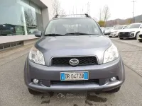 Usata Daihatsu Terios 105 CV (77 kW) 2008 Argento SUV