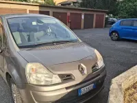 Usata Renault Modus Dynamique 75 CV (55 kW) 2010 Monovolume