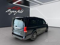 Usata Mercedes V300 Premium 239 CV (175 kW) 2023 Nero Monovolume