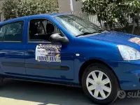 Usata Renault Clio 58 CV (42 kW) 2009 Bluazzurro Utilitaria